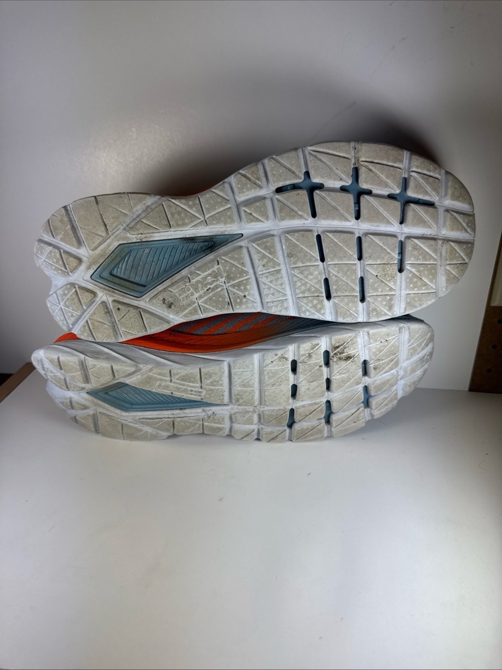 HOKA One One Mach 5 Men’s Size 10.5D Light Blue & Orange Running Shoes - Picture 10 of 12